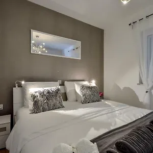 Feel Good Apartment